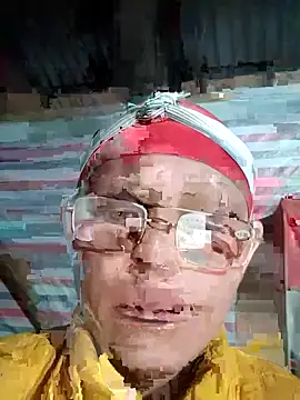 nui-show online show from October 22, 9:35 pm