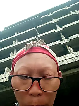 nui-show online show from November 9, 4:38 am