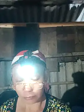 nui-show online show from December 4, 1:21 pm