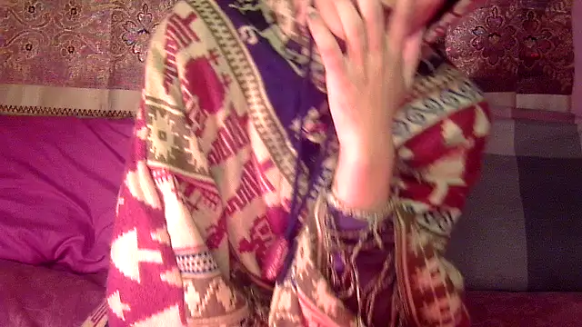 fairyy tale online show from December 22, 8:31 pm