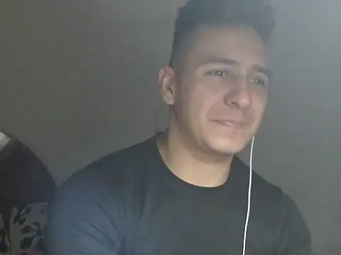 Snapshot of DarkTheKing chatting on November 2, 4:28 am DarkTheKing online show from November 2, 4:28 am