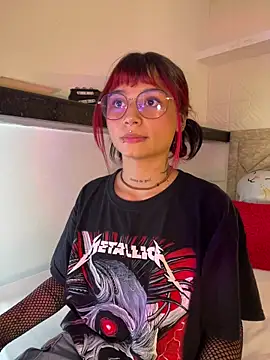 Emma duff online show from April 14, 7:41 pm