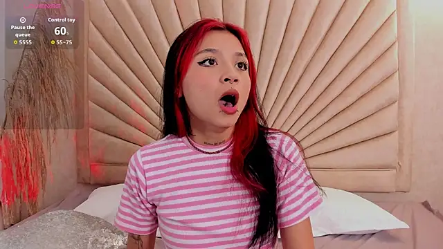 Emma duff online show from November 26, 11:32 am