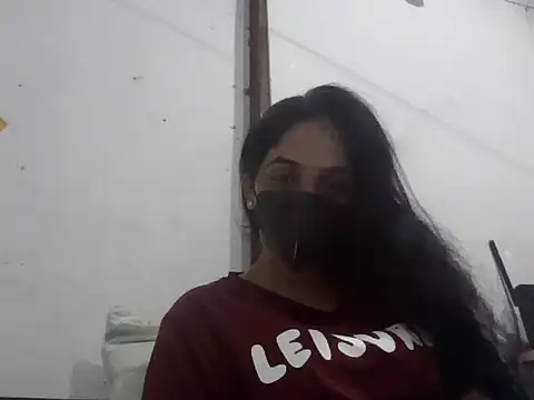 shainiasha1 online show from October 16, 4:59 pm