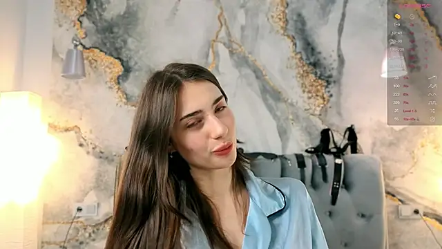 Snapshot of Chloewilldd chatting on October 25, 6:52 pm Chloewilldd online show from October 25, 6:52 pm