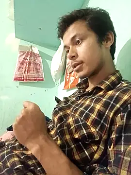 maxmishra18 online show from October 25, 4:11 am