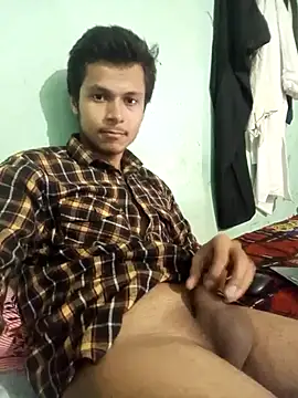 maxmishra18 online show from October 24, 3:49 am