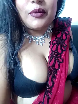 Snapshot of Cuty-Lina chatting on November 25, 1:00 pm Cuty-Lina online show from November 25, 1:00 pm