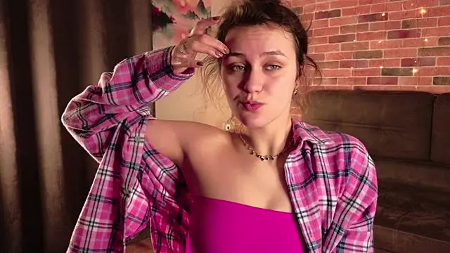 FoxFever online show from April 1, 5:09 am