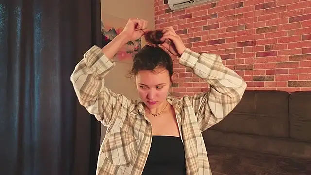 FoxFever online show from March 29, 5:09 am