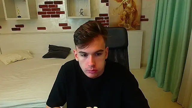 BradyFlint online show from November 14, 5:11 am