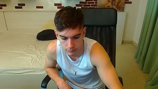 BradyFlint online show from December 2, 5:42 am