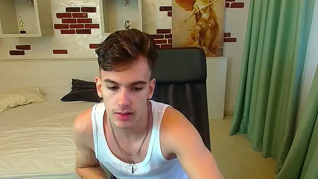 BradyFlint online show from November 12, 6:06 am