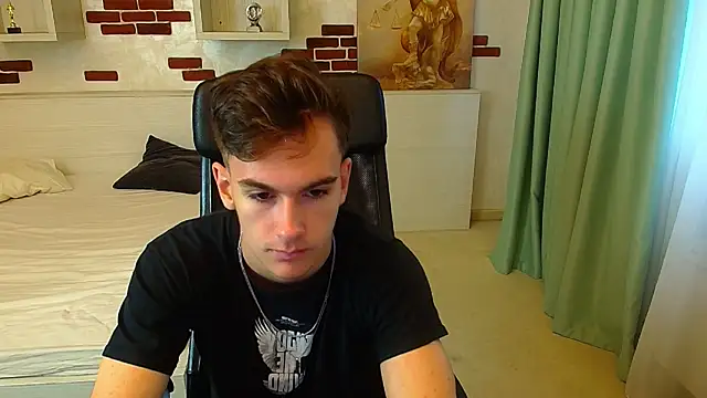 BradyFlint online show from October 28, 6:01 am