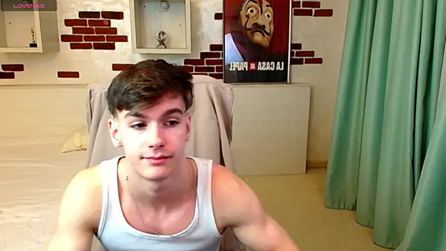 BradyFlint online show from February 26, 4:56 am