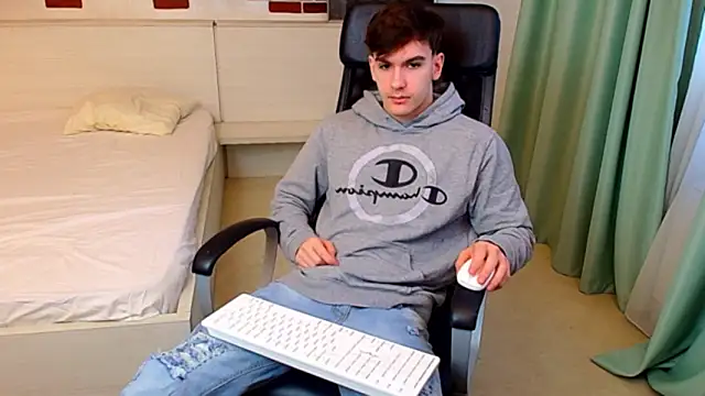 BradyFlint online show from March 3, 5:36 am