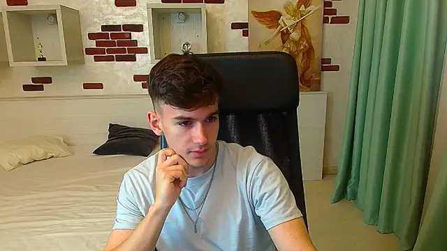 BradyFlint online show from November 13, 5:22 am