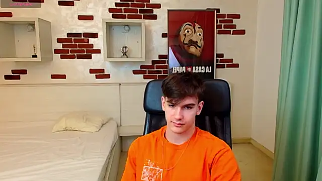 BradyFlint online show from February 21, 5:09 am