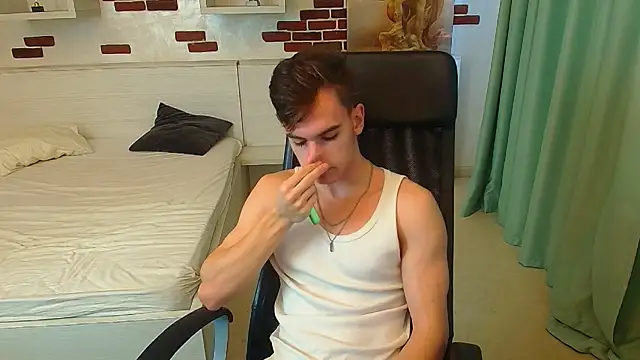 BradyFlint online show from October 29, 6:23 am