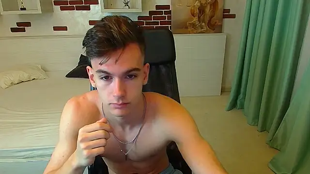 BradyFlint online show from November 8, 5:11 am