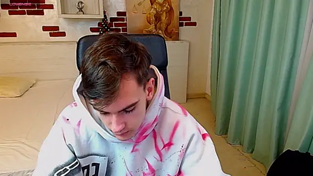 BradyFlint online show from February 1, 5:27 am