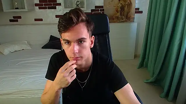 BradyFlint online show from November 3, 7:35 am