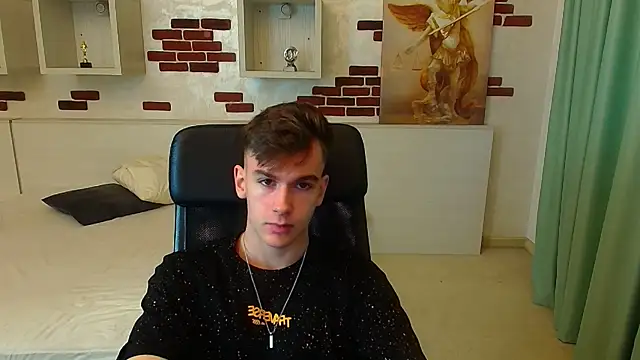 BradyFlint online show from November 27, 5:41 am