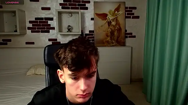 BradyFlint online show from February 15, 5:08 am