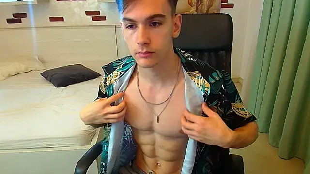 BradyFlint online show from October 23, 6:01 am