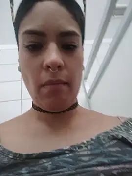 Snapshot of Natimiau chatting on November 3, 5:05 pm Natimiau online show from November 3, 5:05 pm