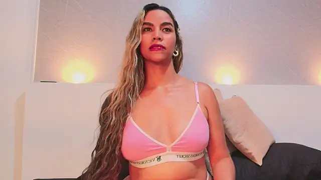 Karina chastillo online show from March 3, 7:54 pm