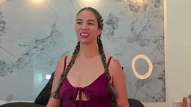 Snapshot of Karina_chastillo chatting on May 8, 11:47 am Karina chastillo online show from May 8, 11:47 am