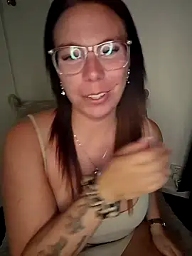Snapshot of NordicNaughty chatting on June 23, 8:18 pm NordicNaughty online show from June 23, 8:18 pm