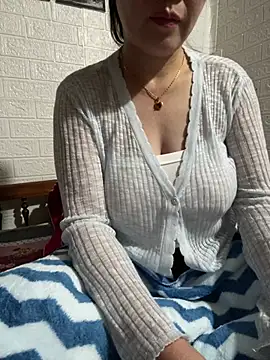 tabby-cat11 online show from February 23, 1:55 pm