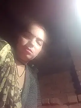 Snapshot of M-MAYA chatting on November 14, 5:16 pm M-MAYA online show from November 14, 5:16 pm