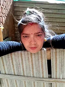 M-MAYA online show from January 7, 7:02 am