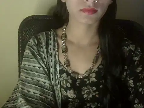 Shezi N online show from December 18, 1:37 pm