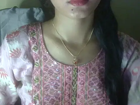 Shezi N online show from May 15, 1:09 pm