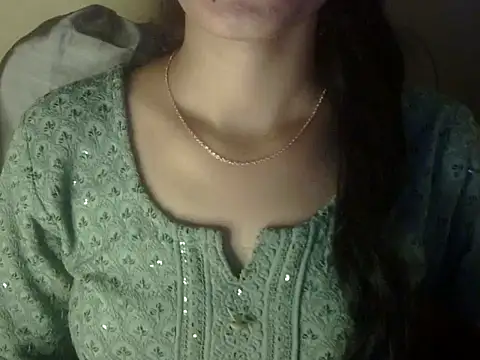 Shezi N online show from April 15, 1:37 pm