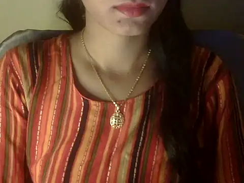 Shezi N online show from April 30, 1:18 pm