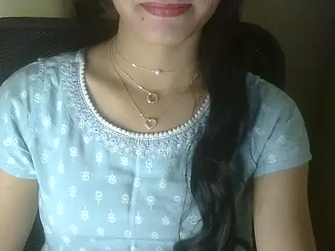 Shezi N online show from February 19, 4:48 pm