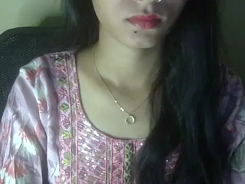 Shezi N online show from July 16, 1:52 pm