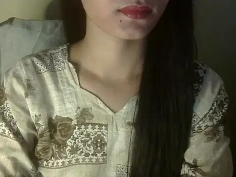 Shezi N online show from March 28, 1:56 pm