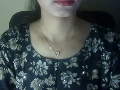 Shezi N online show from March 6, 1:39 pm