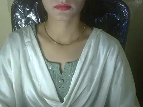 Shezi N online show from November 13, 1:04 pm