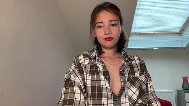 WillHannah online show from June 21, 2:34 pm