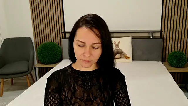 DitaNoir online show from November 10, 7:02 am