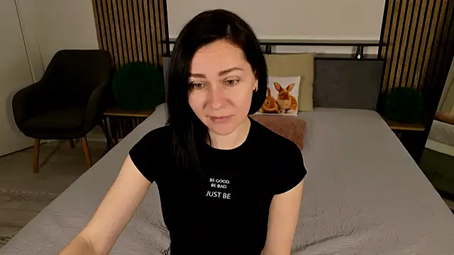 DitaNoir online show from April 20, 5:54 am