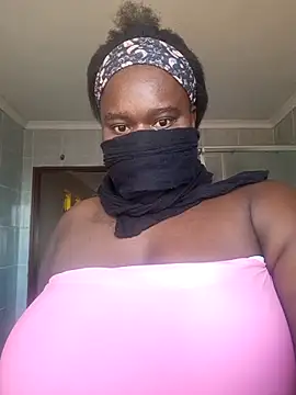 Snapshot of THASHATEEE chatting on October 16, 2:47 pm THASHATEEE online show from October 16, 2:47 pm