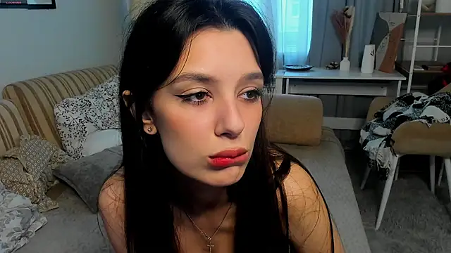 Snapshot of DemetraSadahiro chatting on November 15, 9:35 am DemetraSadahiro online show from November 15, 9:35 am